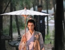 電視劇《皓衣行》路透照曝光 羅云熙陳飛宇古裝仙氣飄飄