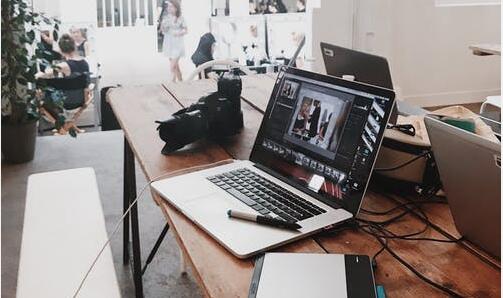 抖音短視頻平臺有必要認證嗎？