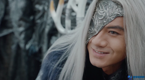 肖順堯《天醒之路》反派大BOSS劉松“眼神殺”上線